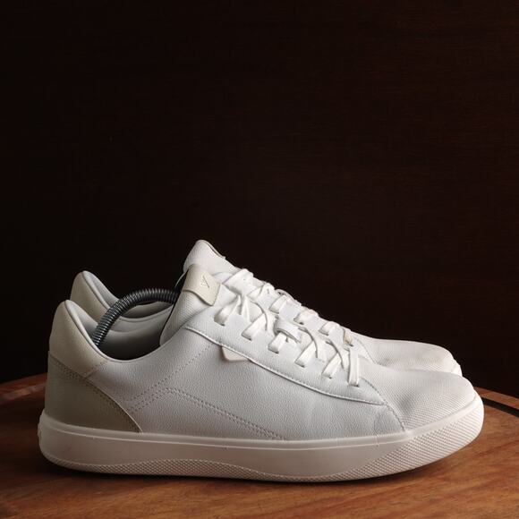 Vessi Shoes Mens SZ 11 White Soho Comfort Walking Low Waterproof Modern Sneakers